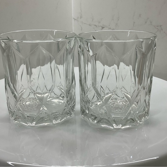 Crown Royal diamond cut whiskey glasses set of 2 - Picture 1 of 11